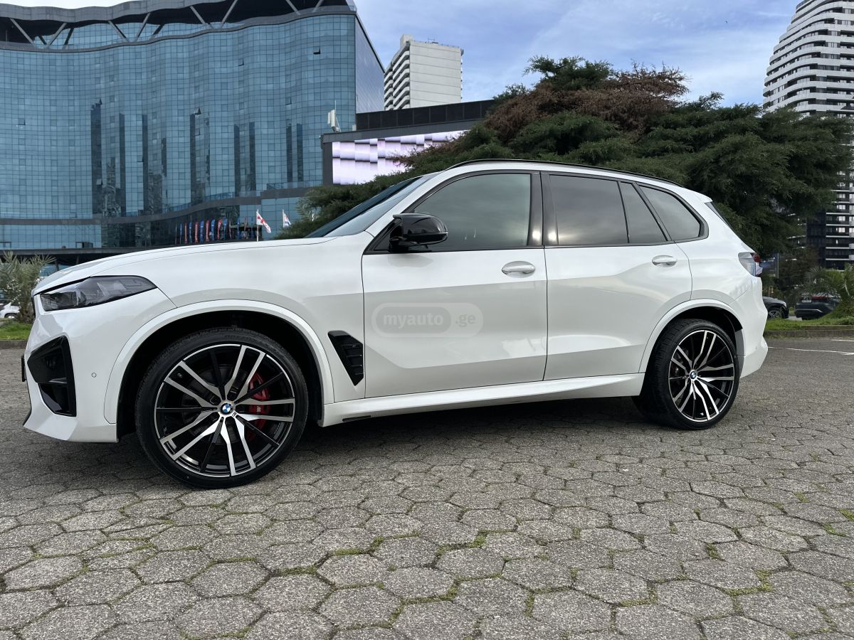 BMW X5 - фото 7