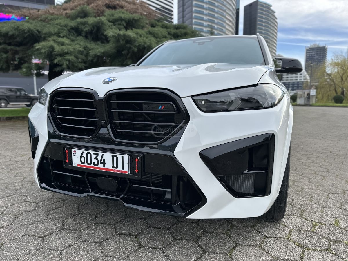 BMW X5 - фото 9
