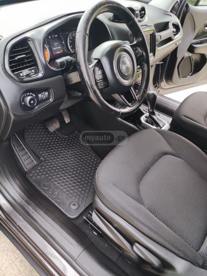 Jeep Renegade - фото 10