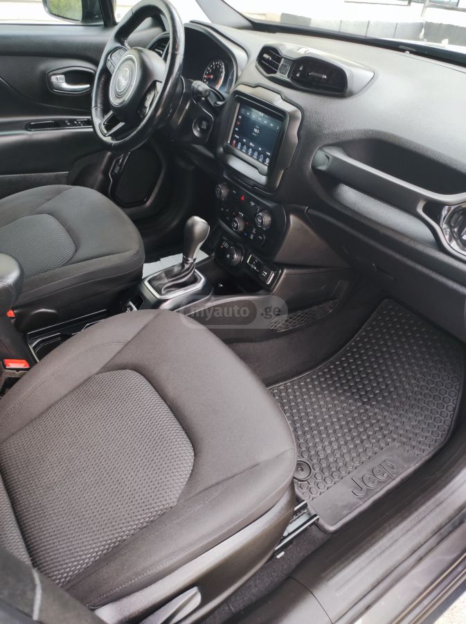 Jeep Renegade - фото 13