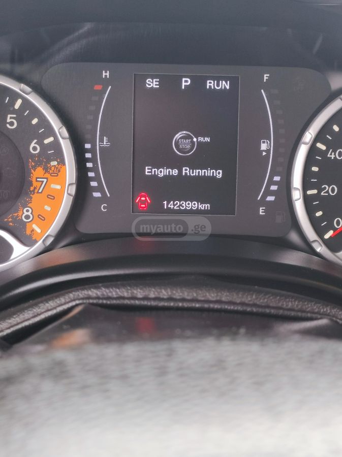 Jeep Renegade - фото 9