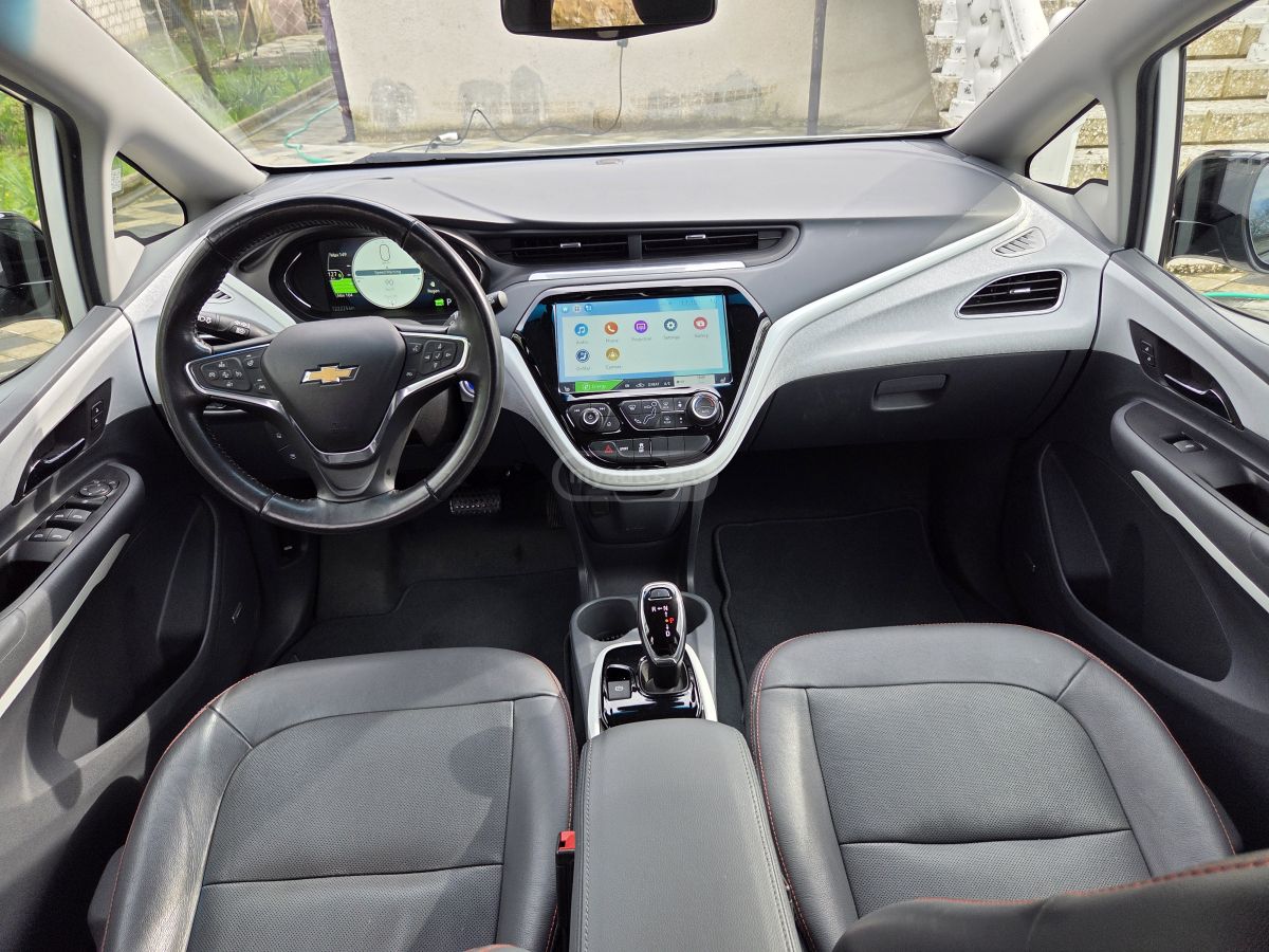 Chevrolet Bolt EV - фото 5