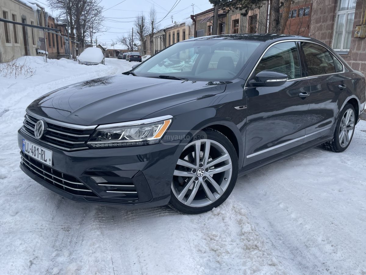 Volkswagen Passat - фото 1