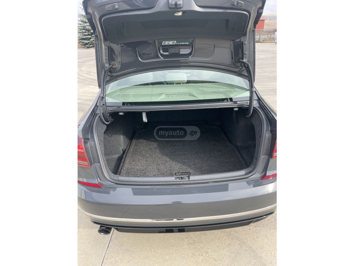 Volkswagen Passat - фото 9