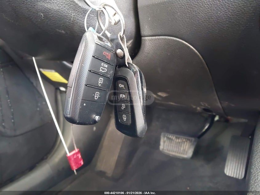 Kia Rio 2021 — миниатюра 11