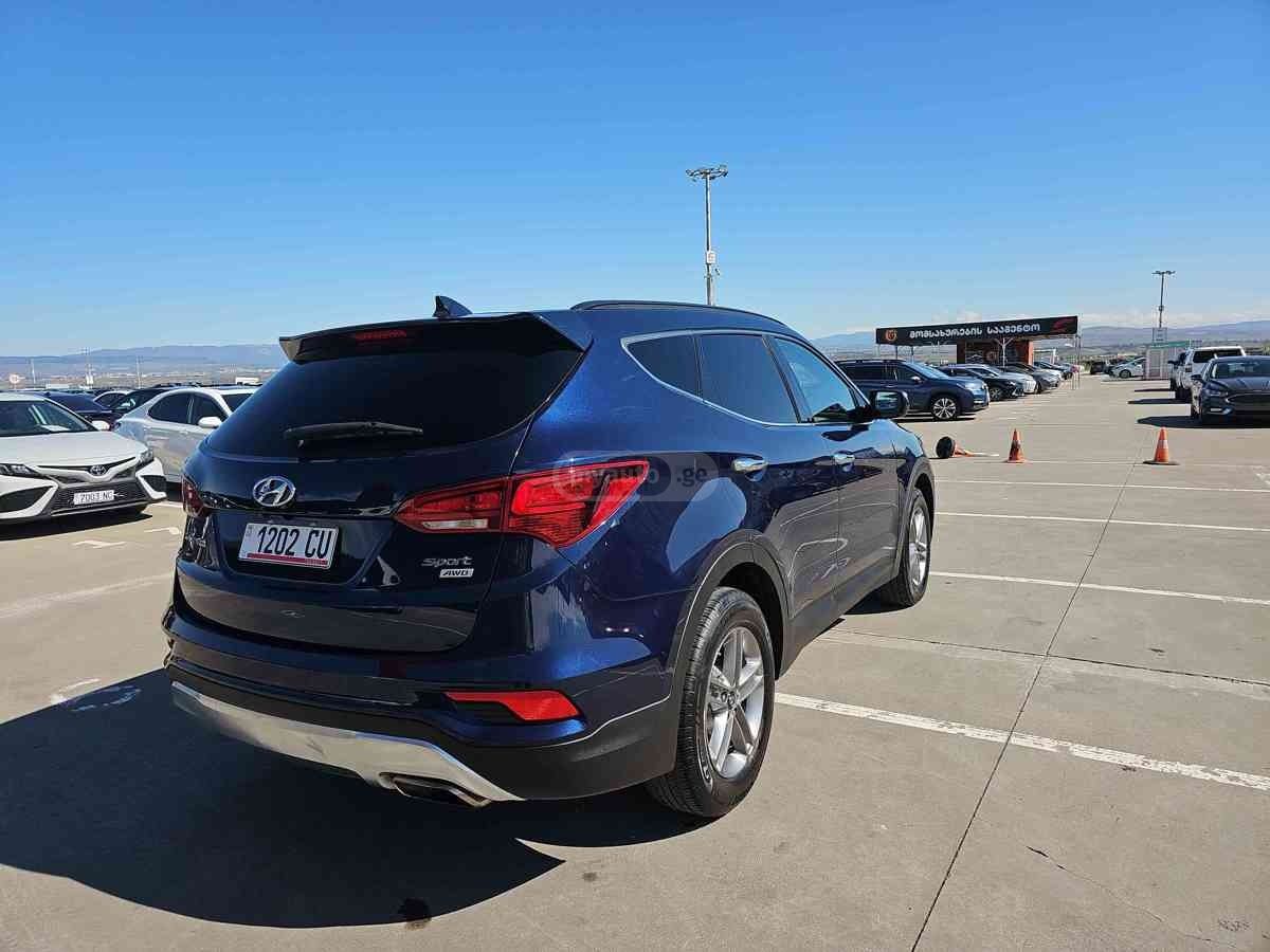 Hyundai Santa FE - фото 5