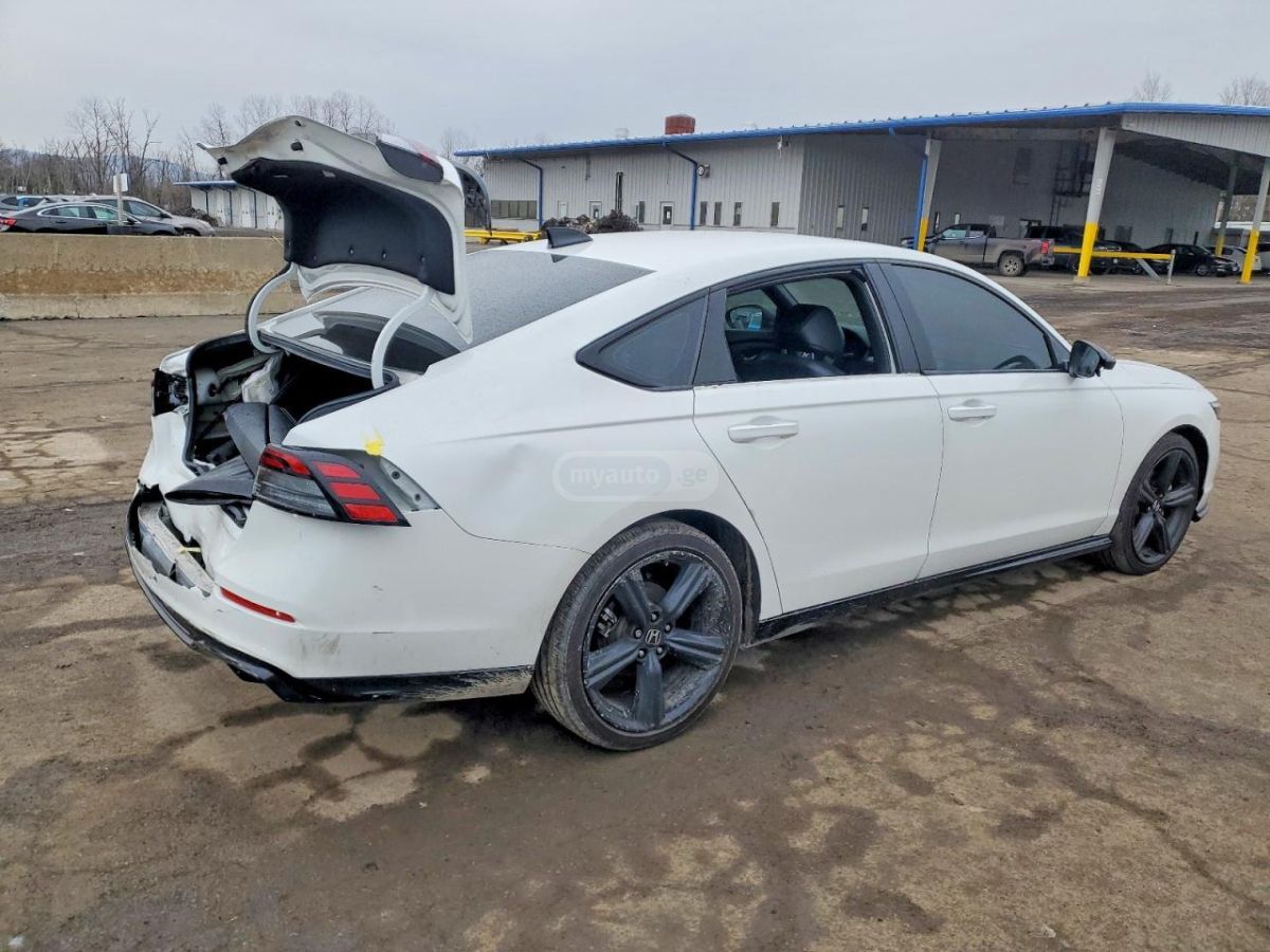 Honda Accord - фото 3