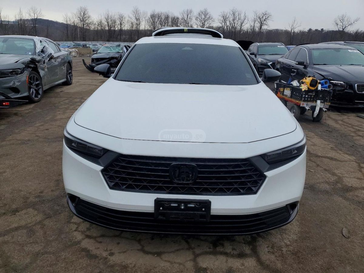 Honda Accord - фото 5