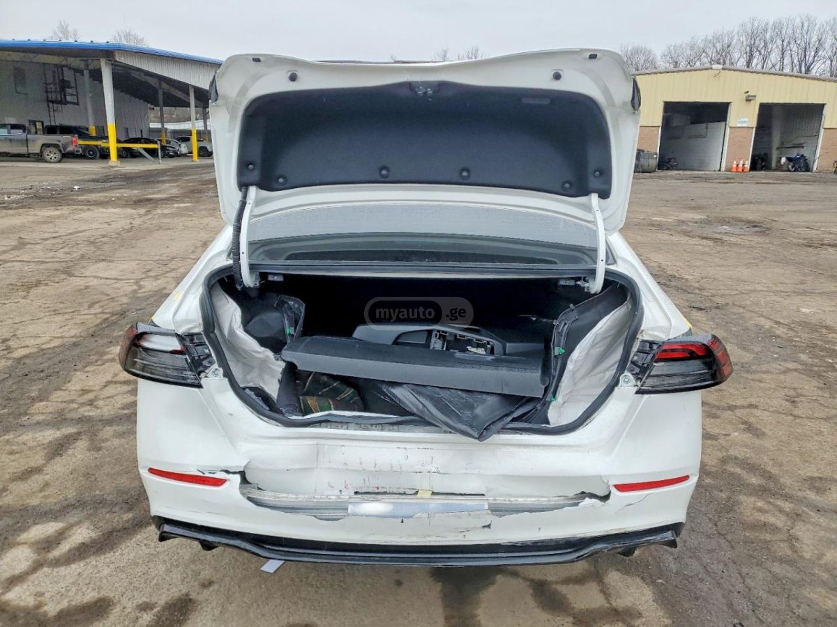 Honda Accord - фото 6