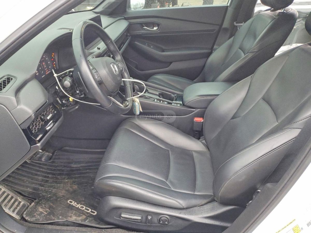 Honda Accord - фото 7