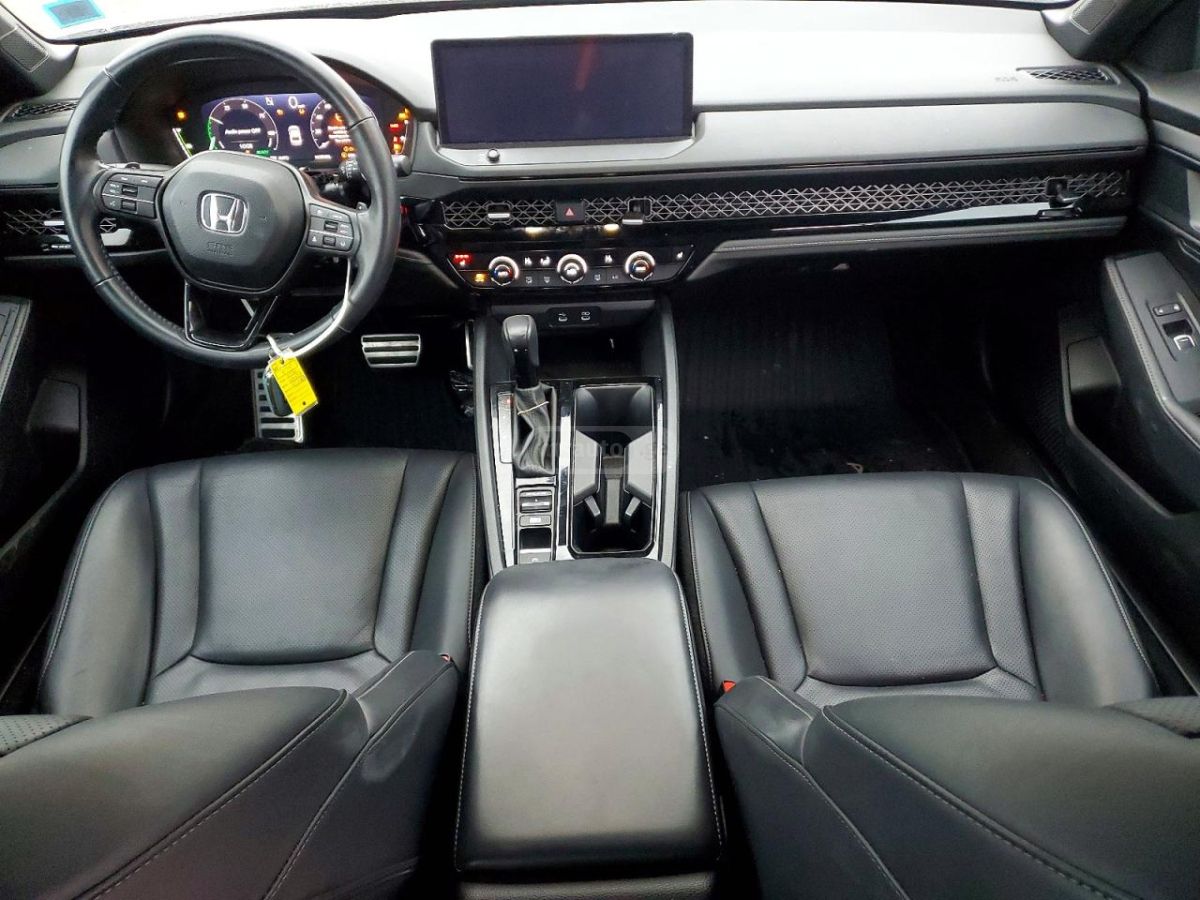 Honda Accord - фото 8