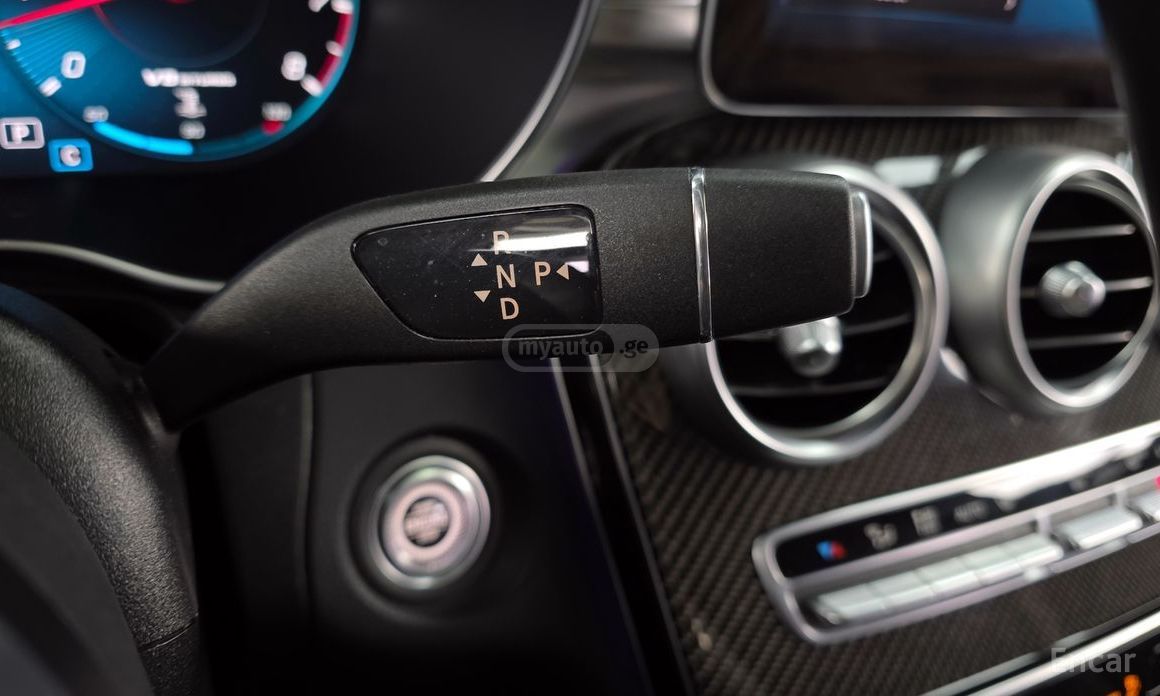 Mercedes-Benz GLC 63 AMG S AMG GLC 63 Coupe 4dr All-Whe 2021 — миниатюра 9