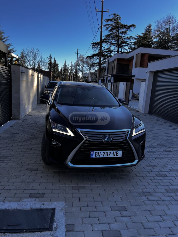 Lexus RX 450 - фото 1
