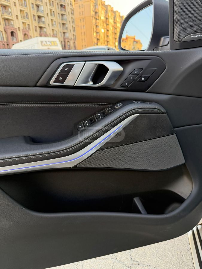 BMW X5 - фото 14