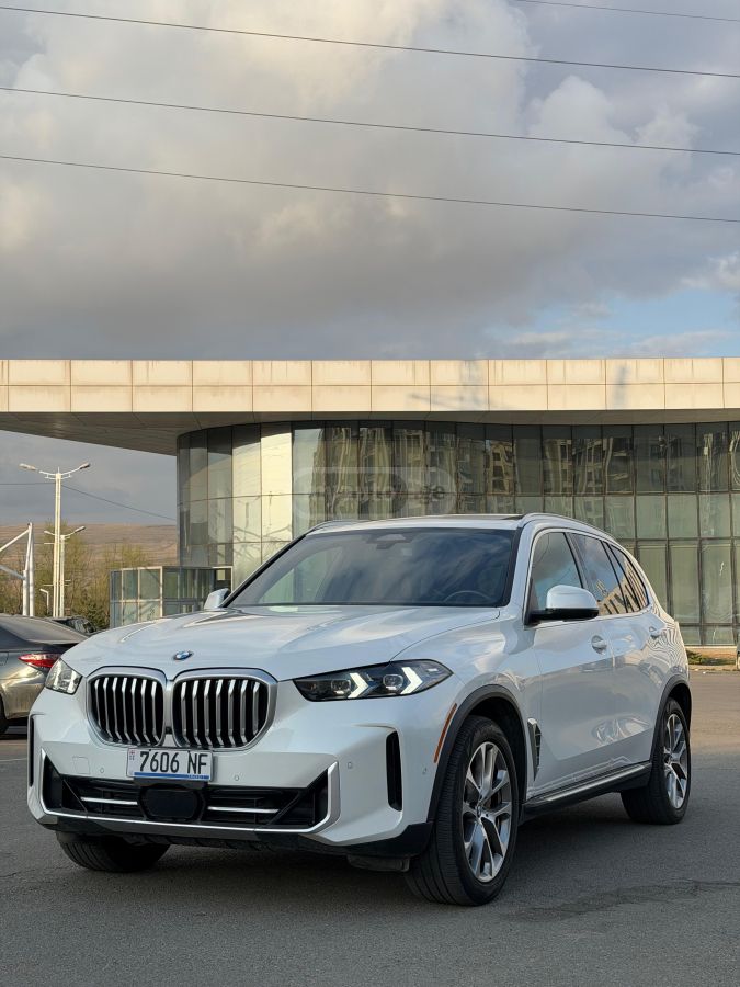 BMW X5 - фото 2