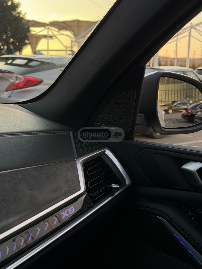 BMW X5 - фото 9