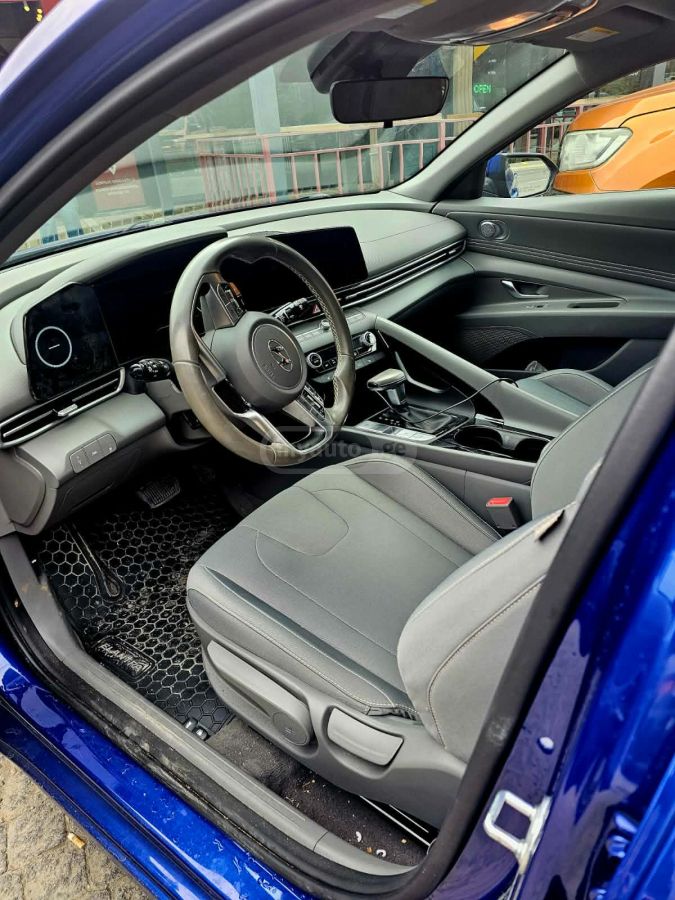 Hyundai SEL 4dr Sedan — миниатюра 6