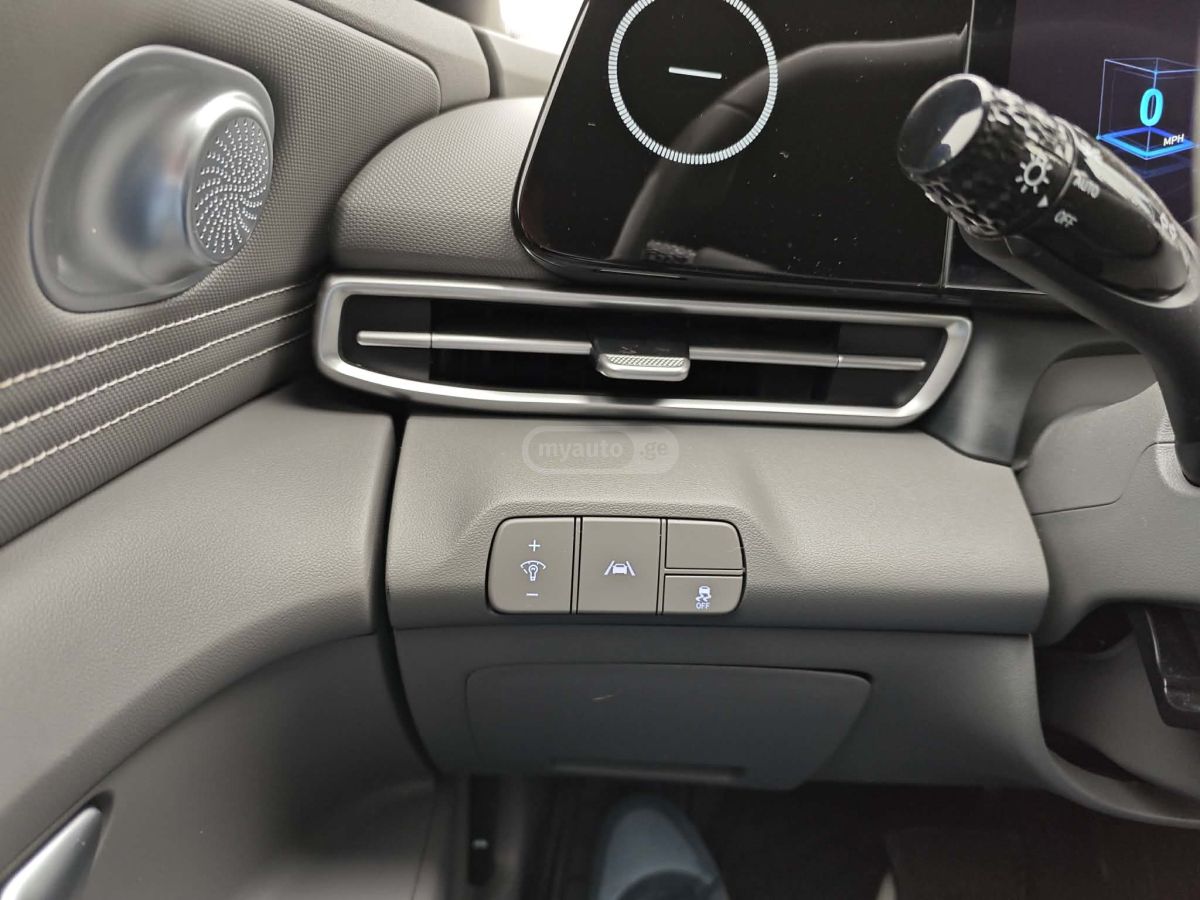 Hyundai SEL 4dr Sedan — миниатюра 7