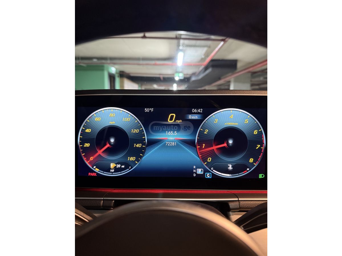 Mercedes-Benz GLE 350 - фото 10