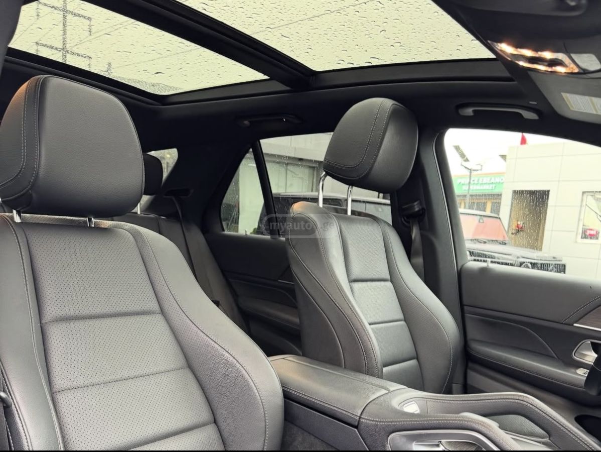 Mercedes-Benz GLE 350 - фото 12
