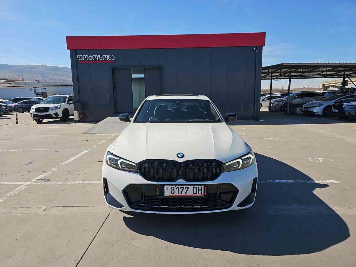 BMW Bmw 330i — миниатюра 2