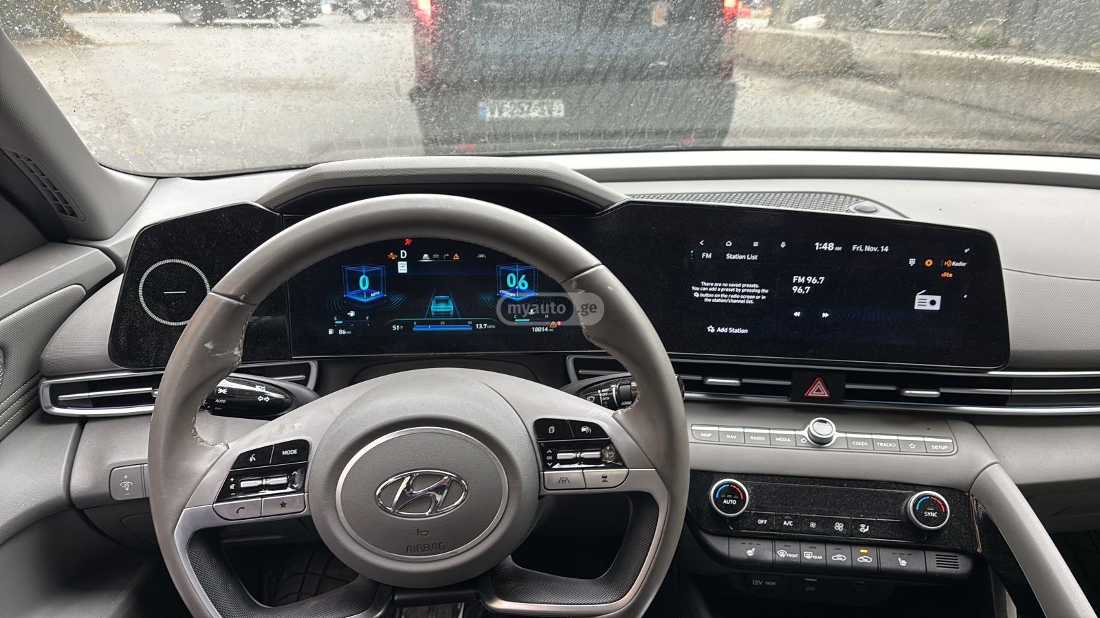 Hyundai Elantra - фото 8