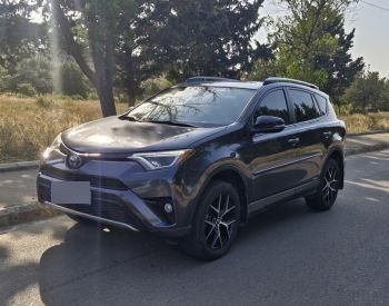 ToyotaRAV 4
