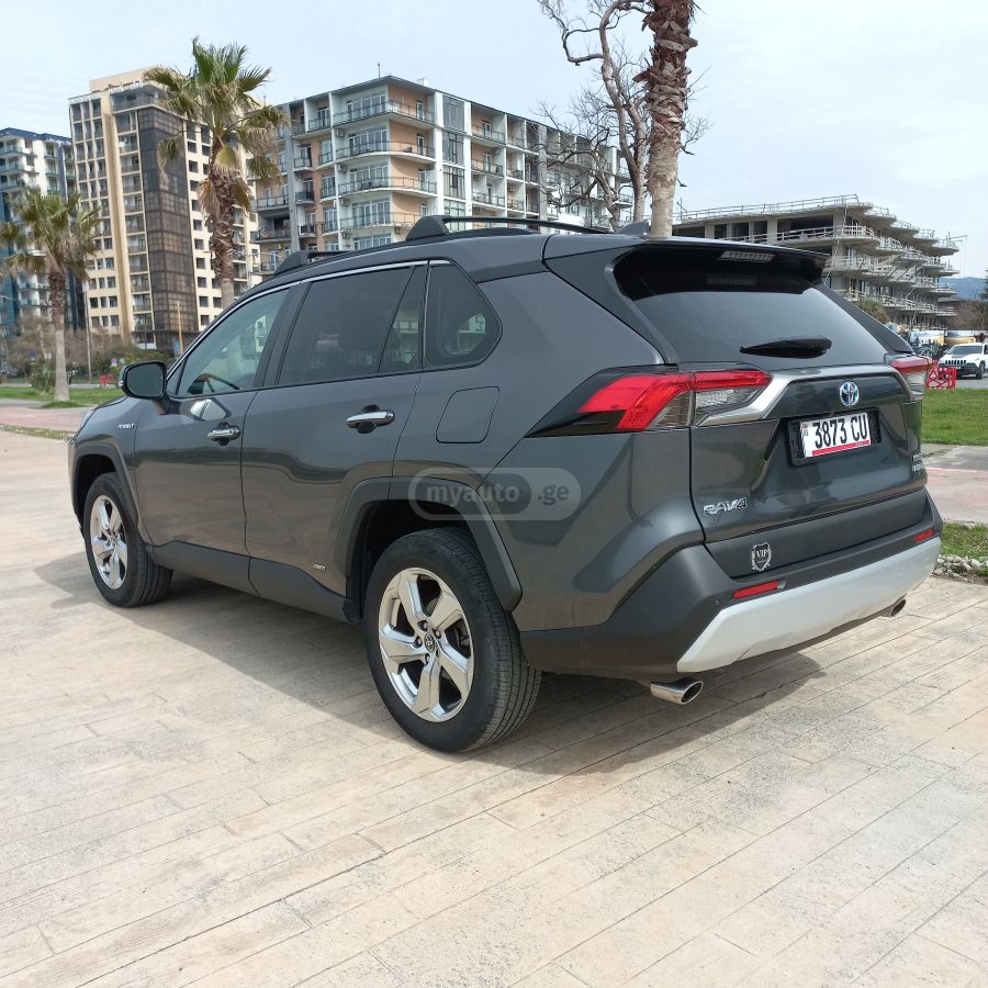 Toyota RAV 4 - фото 14