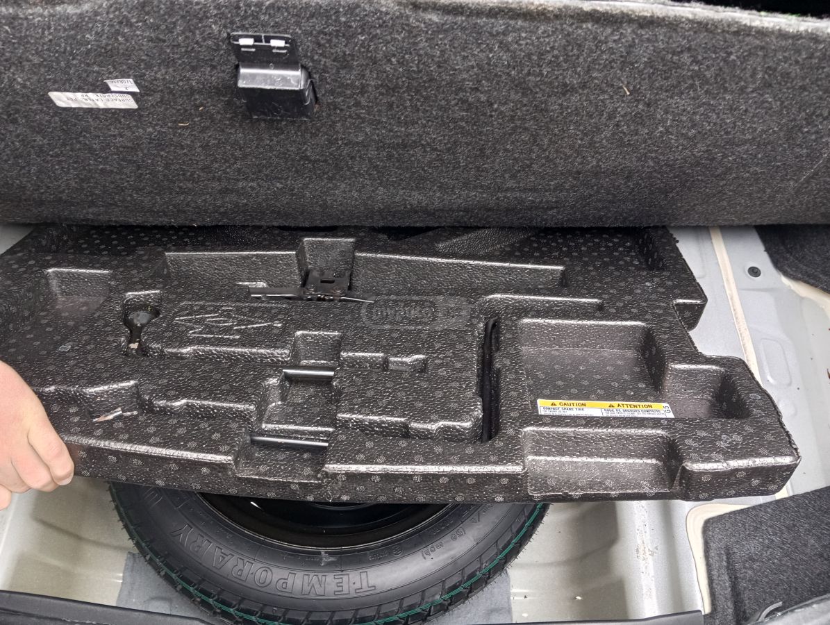 Toyota Camry - фото 10