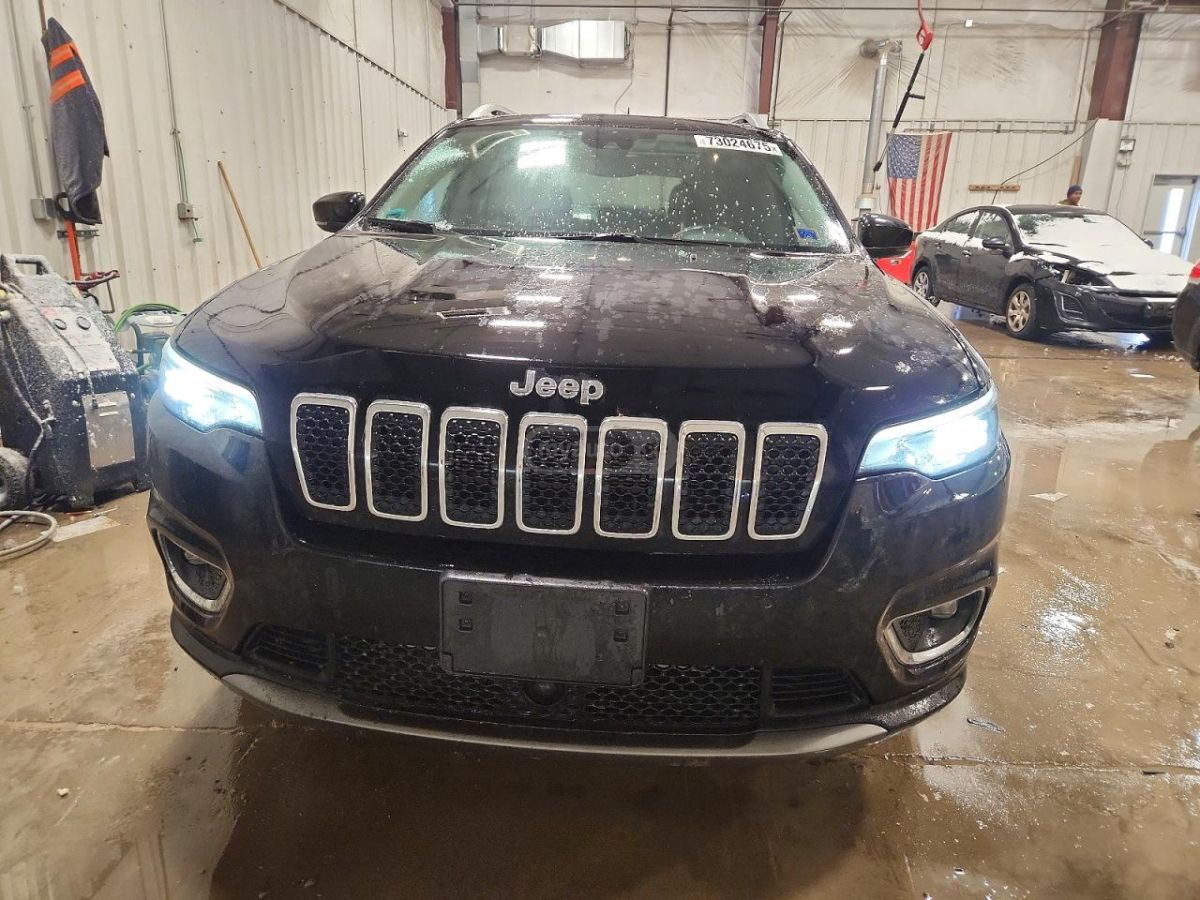 Jeep Cherokee - фото 5