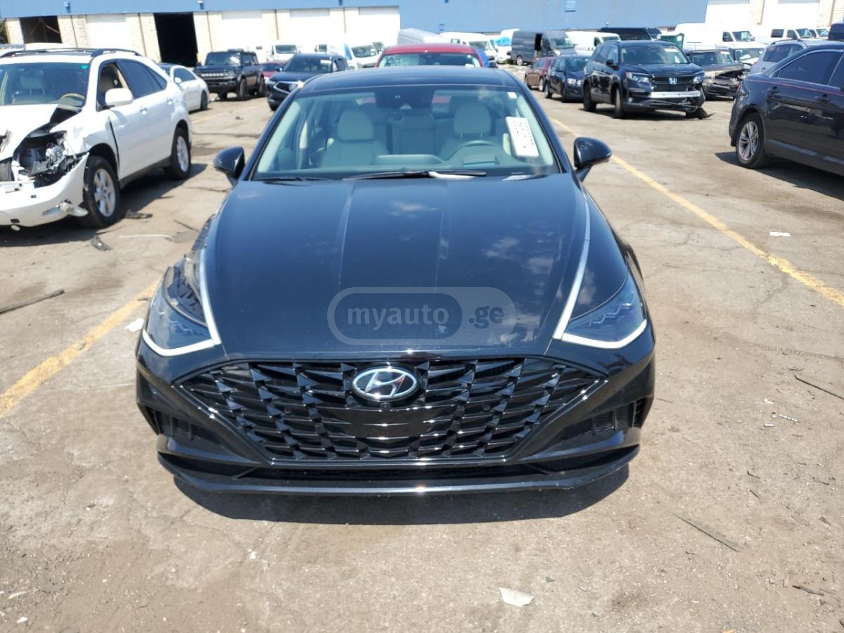 Hyundai Limited — миниатюра 8