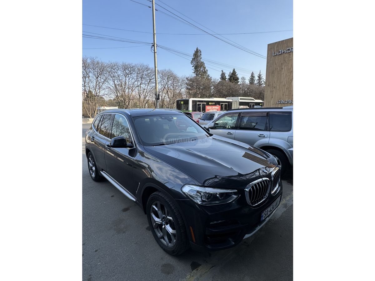BMW X3 - фото 3