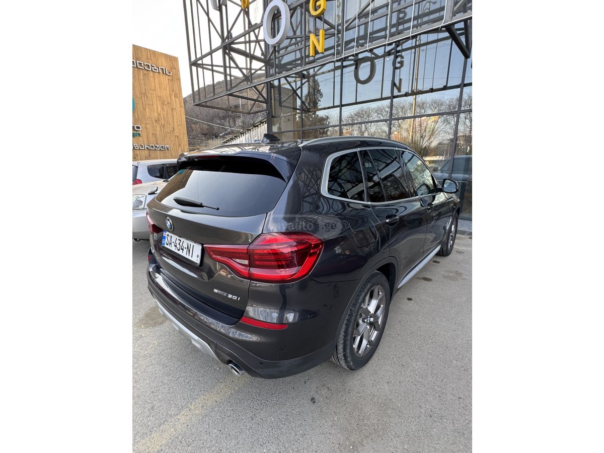 BMW X3 - фото 4