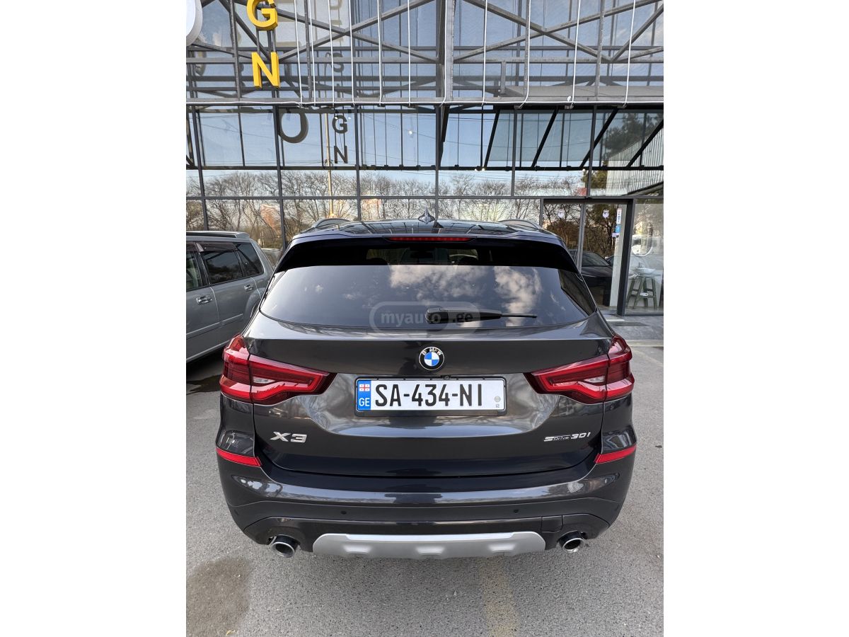BMW X3 - фото 5