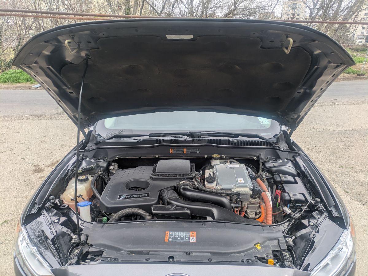 Ford Fusion - фото 7