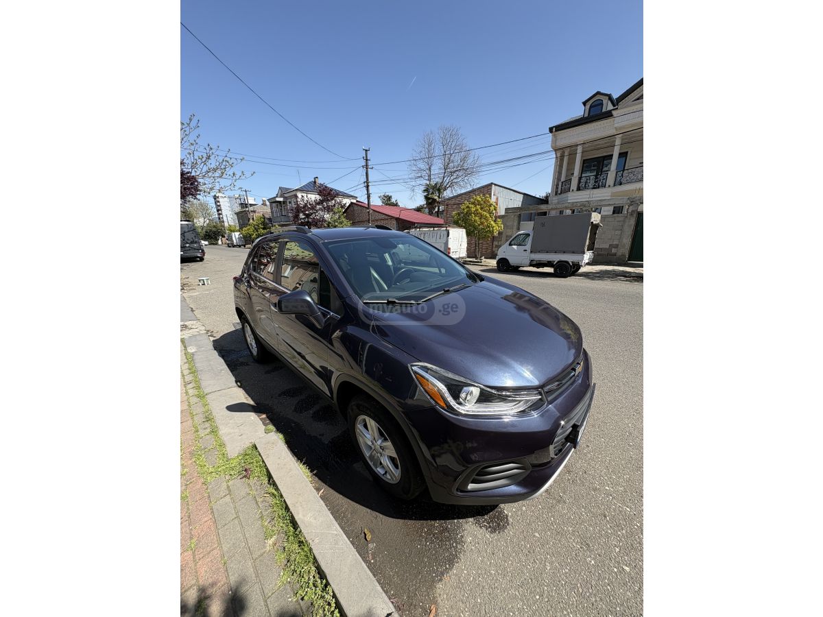 Chevrolet Trax - фото 2