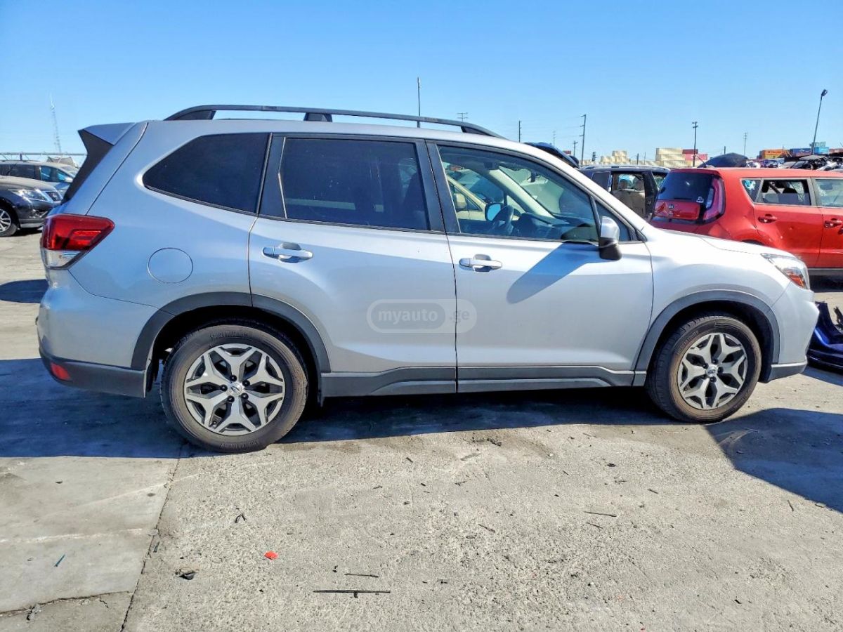 Toyota Forester 2021 — миниатюра 3