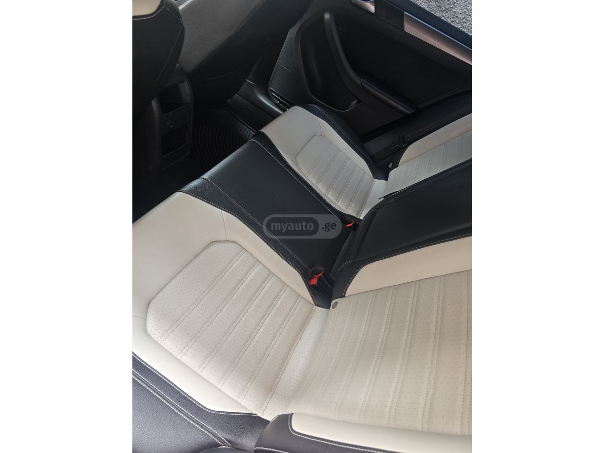 Volkswagen Jetta - фото 9