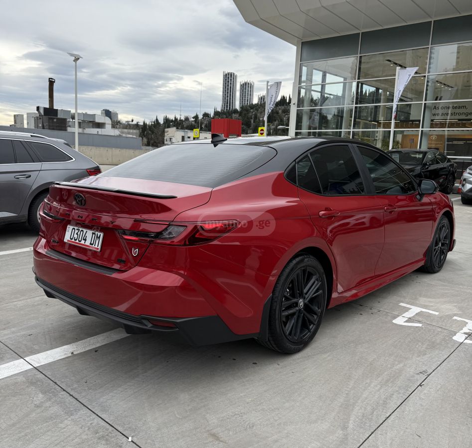 Toyota Camry - фото 5