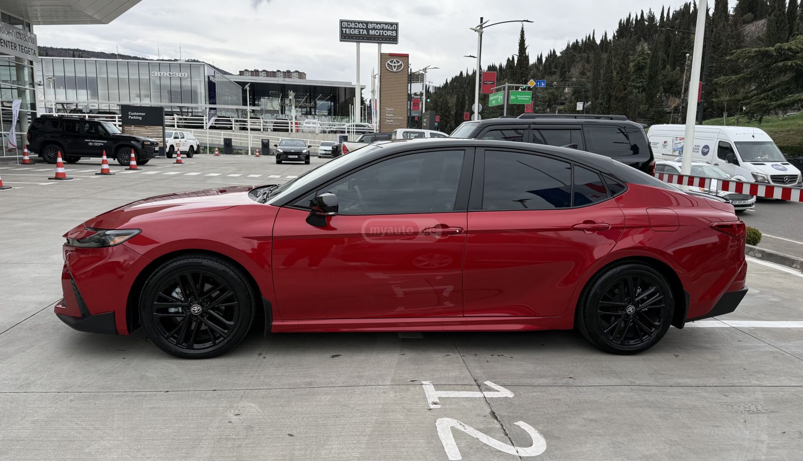 Toyota Camry - фото 8