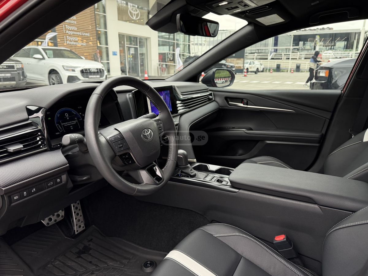 Toyota Camry - фото 9