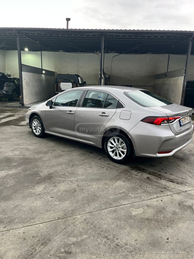 Toyota Corolla - фото 7