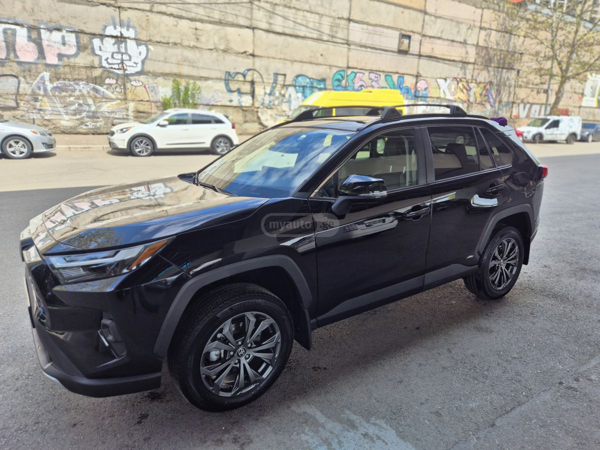 Toyota Rav 4 - фото 2