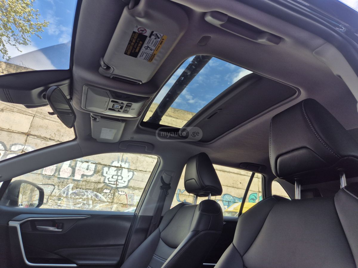 Toyota Rav 4 - фото 9
