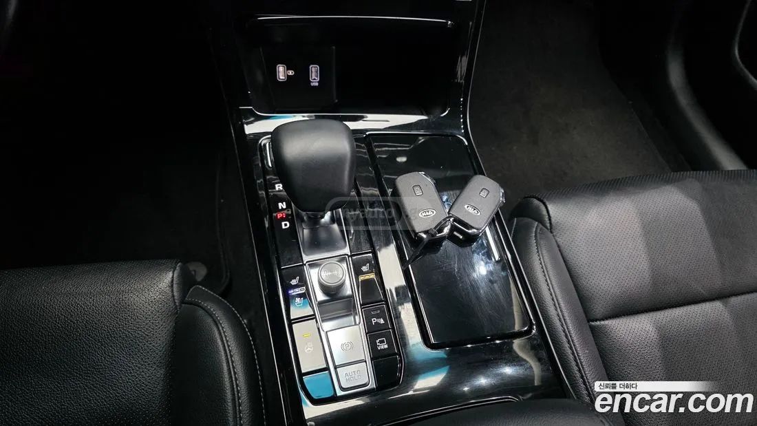 Kia Cadenza 2021 — миниатюра 9