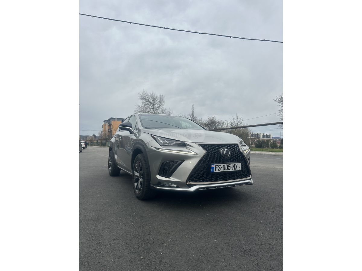 Lexus NX 300 - фото 2