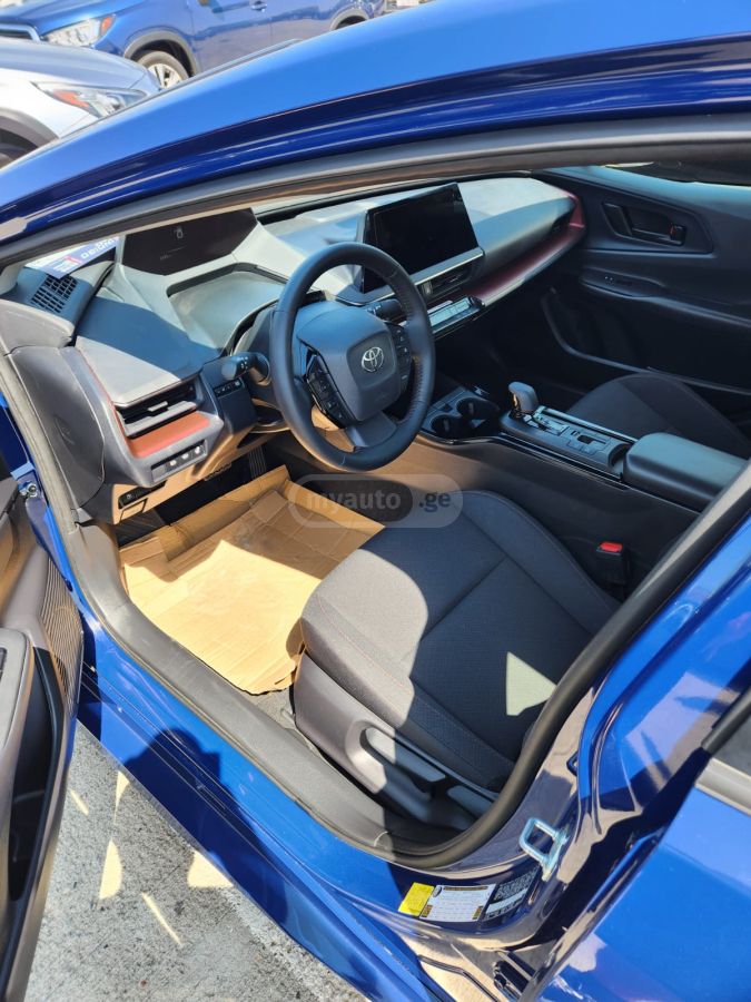 Toyota Toyota Prius Prime SE — миниатюра 4