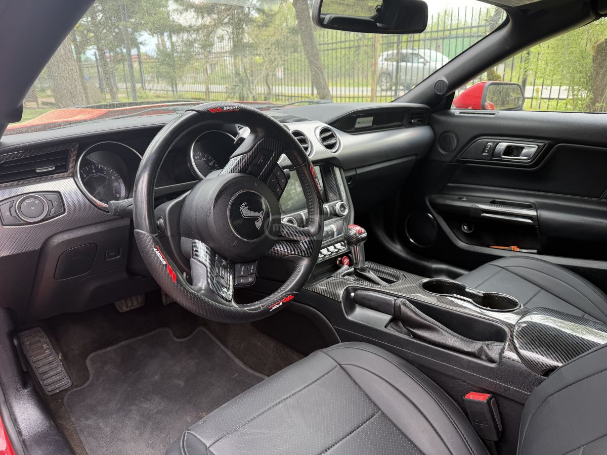 Ford Mustang - фото 6