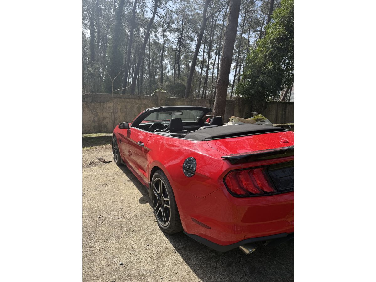 Ford Mustang - фото 8