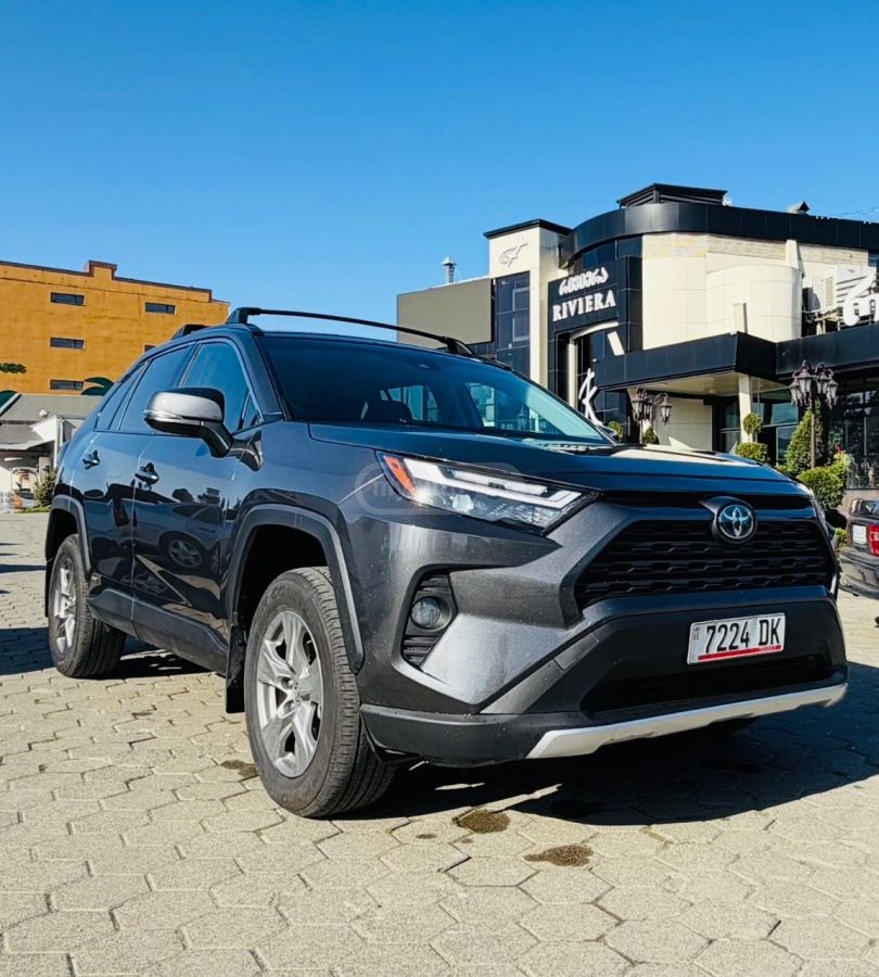 Toyota RAV 4 - фото 7